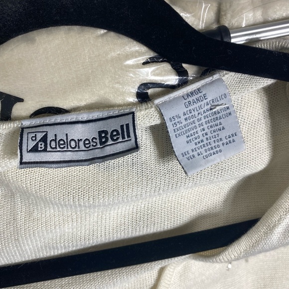 G-#14 Sweater by Doris Bell size large, maroon color - Picture 9 of 10